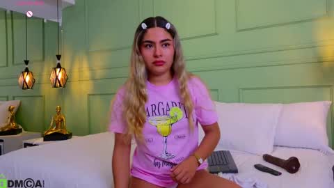 Kat online show from May 2, 11:48 am