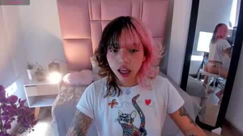 Kata Garcia online show from March 14, 7:08 pm