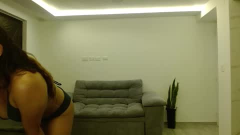 Snapshot of katalina_sexygirl chatting on November 20, 11:26 pm Katalina online show from November 20, 11:26 pm
