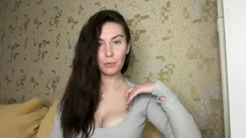 Snapshot of katalinaqe chatting on May 7, 5:57 am KatalinaQE online show from May 7, 5:57 am