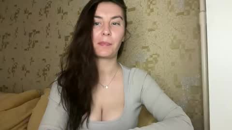 Snapshot of katalinaqe chatting on May 18, 4:51 am KatalinaQE online show from May 18, 4:51 am