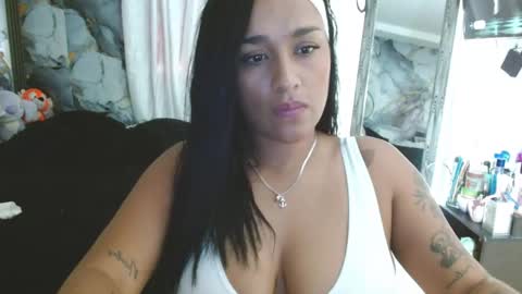 Catalina online show from November 11, 7:25 pm