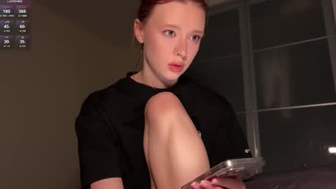 meeellowmarsh - Instagram online show from March 1, 4:53 pm