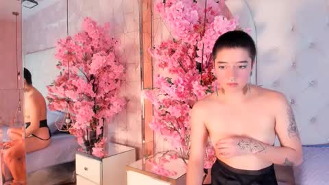     online show from March 10, 9:53 pm