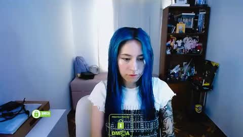 Snapshot of katara_a chatting on December 8, 3:45 pm Maca online show from December 8, 3:45 pm