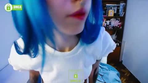 Snapshot of katara_a chatting on December 18, 9:29 pm Maca online show from December 18, 9:29 pm