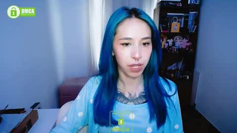 Snapshot of katara_a chatting on December 23, 2:17 pm Maca online show from December 23, 2:17 pm