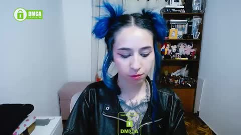 Snapshot of katara_a chatting on January 23, 12:35 am Maca online show from January 23, 12:35 am