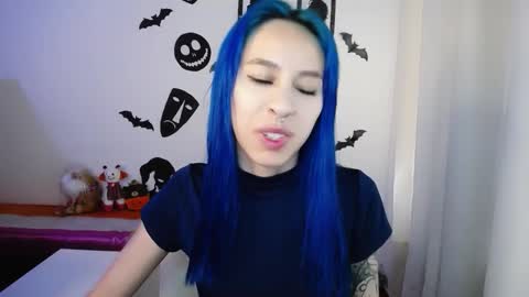 Snapshot of katara_a chatting on October 26, 2:23 pm Maca online show from October 26, 2:23 pm