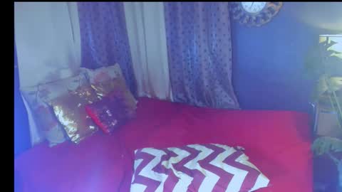 Snapshot of katarina_hot_mistress chatting on September 20, 2:34 am katarina online show from September 20, 2:34 am
