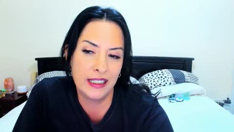 Snapshot of katarina_synnn chatting on September 18, 2:30 pm kata online show from September 18, 2:30 pm