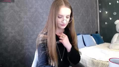 Snapshot of kate_jonson chatting on May 22, 7:04 am .Be kind and gentle with me and I will do my best for you. online show from May 22, 7:04 am