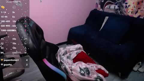 Snapshot of kate_lawrence_ chatting on February 8, 10:39 am kate_lawrence_ online show from February 8, 10:39 am