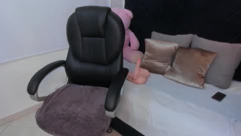 kate lua online show from January 19, 11:58 am