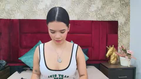 Kate online show from November 10, 7:46 pm