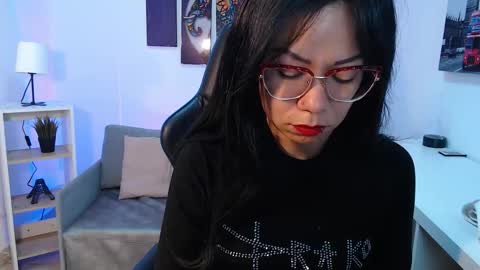 Kate  online show from October 21, 10:49 am