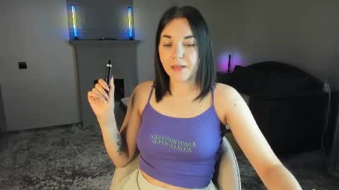 Snapshot of kate_ree_ chatting on August 1, 3:39 am KATE online show from August 1, 3:39 am