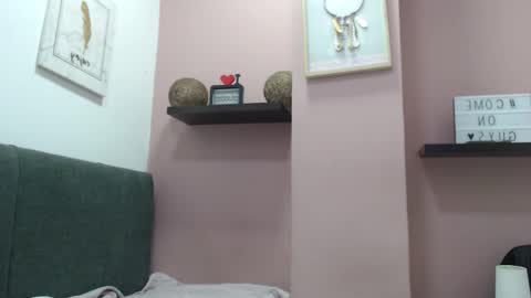 Kari online show from December 1, 1:27 pm