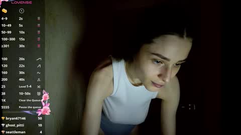 Snapshot of kate_swon chatting on September 17, 5:42 am Kate online show from September 17, 5:42 am