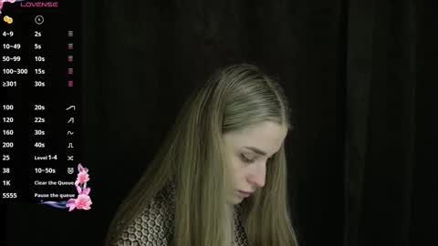 Snapshot of kate_swon chatting on October 16, 12:11 am Kate online show from October 16, 12:11 am