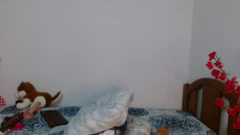 kateangelly online show from April 1, 1:50 am