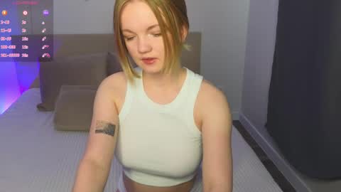 katebunnys online show from May 11, 4:18 am