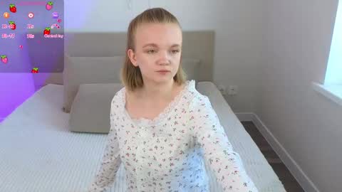 katebunnys online show from May 15, 5:14 am