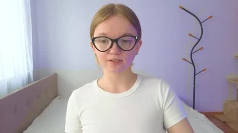 katebunnys online show from June 5, 6:52 am