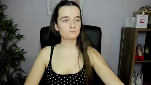 Kate  online show from January 12, 4:29 pm