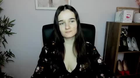 Kate  online show from February 8, 11:12 am