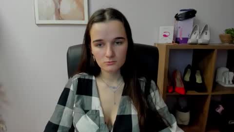 Snapshot of katedesire chatting on December 21, 8:27 pm Kate online show from December 21, 8:27 pm