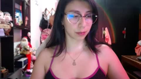 Kateeen18 online show from June 16, 4:48 am