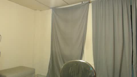 Snapshot of katehathor8 chatting on December 12, 4:48 am kate keith but here i prefer My Goddess independient model online show from December 12, 4:48 am