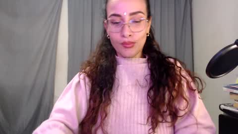 Snapshot of katehathor8 chatting on January 21, 7:58 am kate keith but here i prefer My Goddess independient model online show from January 21, 7:58 am