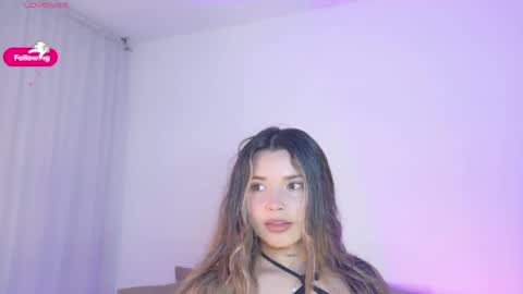 Snapshot of katejolie chatting on May 29, 6:44 am Help me with rate thanks online show from May 29, 6:44 am