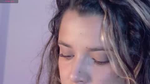 Snapshot of katejolie chatting on June 13, 5:05 am Help me with rate thanks online show from June 13, 5:05 am