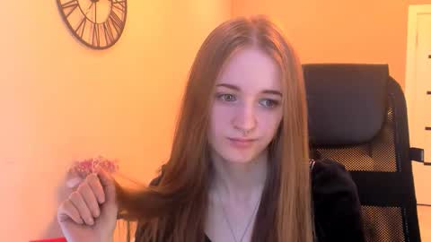 katekayer online show from November 14, 10:25 am