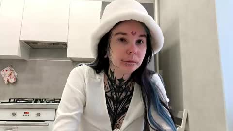 Milana online show from February 1, 6:12 am