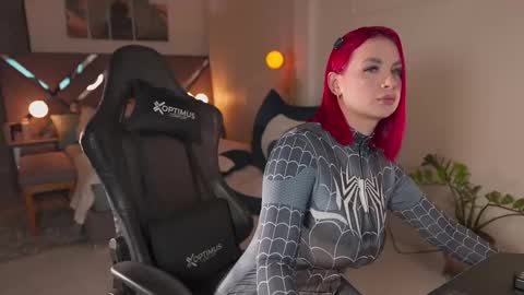 Snapshot of kateowens chatting on October 8, 10:57 am Kate Owens online show from October 8, 10:57 am