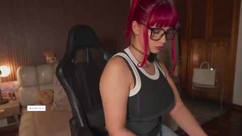  Kate Owens  online show from July 2, 11:38 am