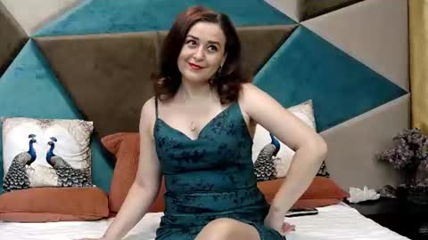 KateQueenston --  online show from July 11, 12:24 am