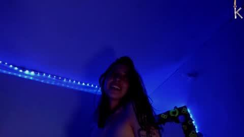 Snapshot of kateraw chatting on December 25, 8:40 am Kate online show from December 25, 8:40 am