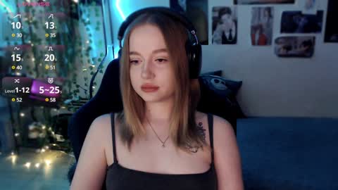 Lisa online show from December 19, 3:41 pm