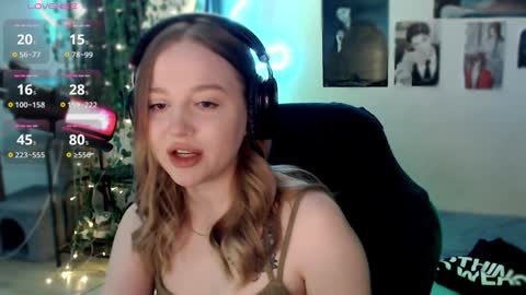 Lisa online show from February 6, 5:09 pm