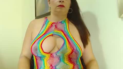 Snapshot of katerineleon chatting on July 18, 9:18 pm katerineleon online show from July 18, 9:18 pm