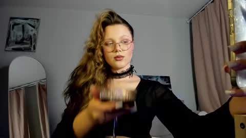 KATE online show from March 16, 6:23 pm