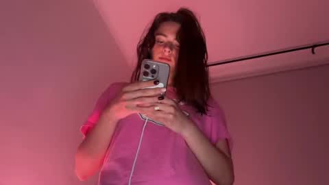 Snapshot of katesee chatting on June 6, 9:41 pm katesee online show from June 6, 9:41 pm