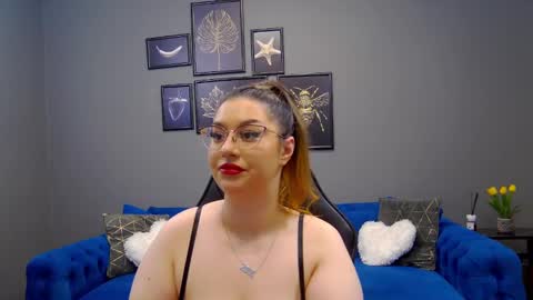 Snapshot of katewalker_ chatting on January 23, 10:22 pm Kate online show from January 23, 10:22 pm