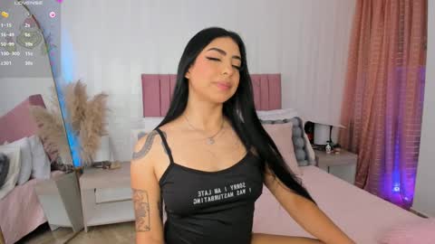   online show from December 28, 8:25 pm