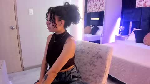 Snapshot of kathegomez_ chatting on July 16, 2:28 am KatheGomez online show from July 16, 2:28 am